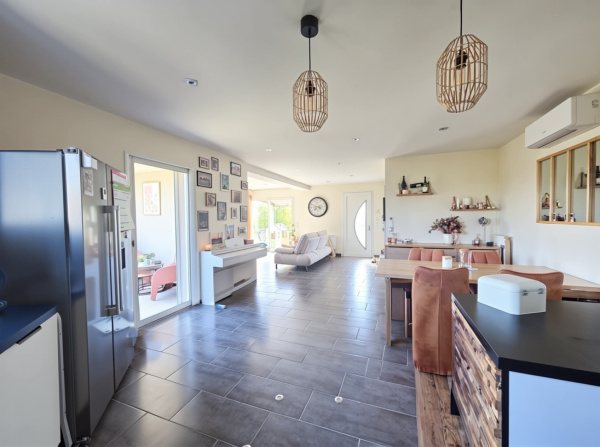 Offres de vente Maison Jonquières-Saint-Vincent 30300