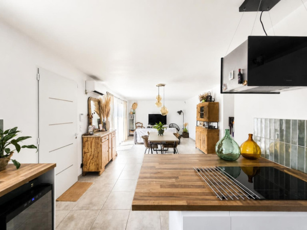 Offres de vente Villa Comps 30300